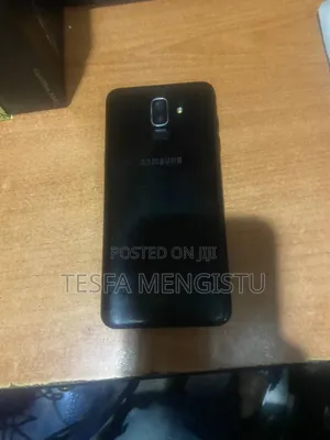 Samsung Galaxy J8 64 GB Black