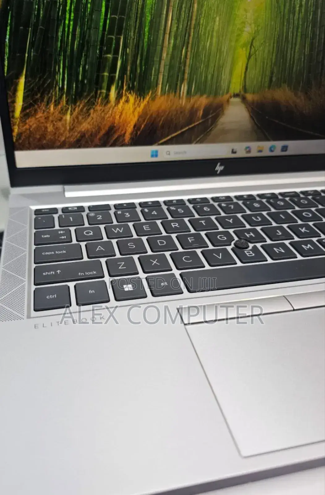 New Laptop HP EliteBook 845 G8 16GB AMD Ryzen 5 SSD 512GB