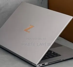 New Laptop HP ZBook Studio 16GB Intel Core I9 SSD 512GB