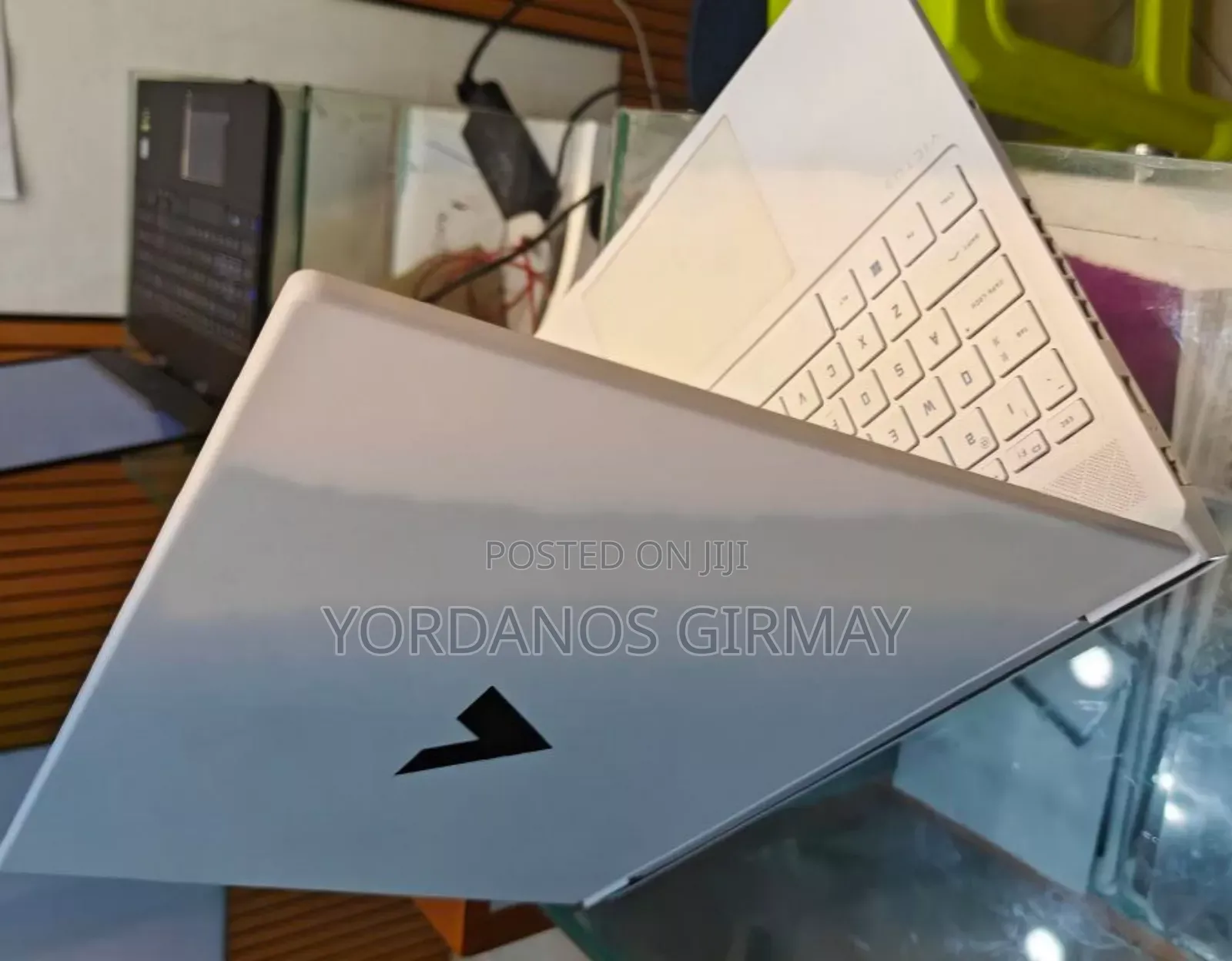 New Laptop HP Victus 15 16GB Intel Core I7 SSD 1T