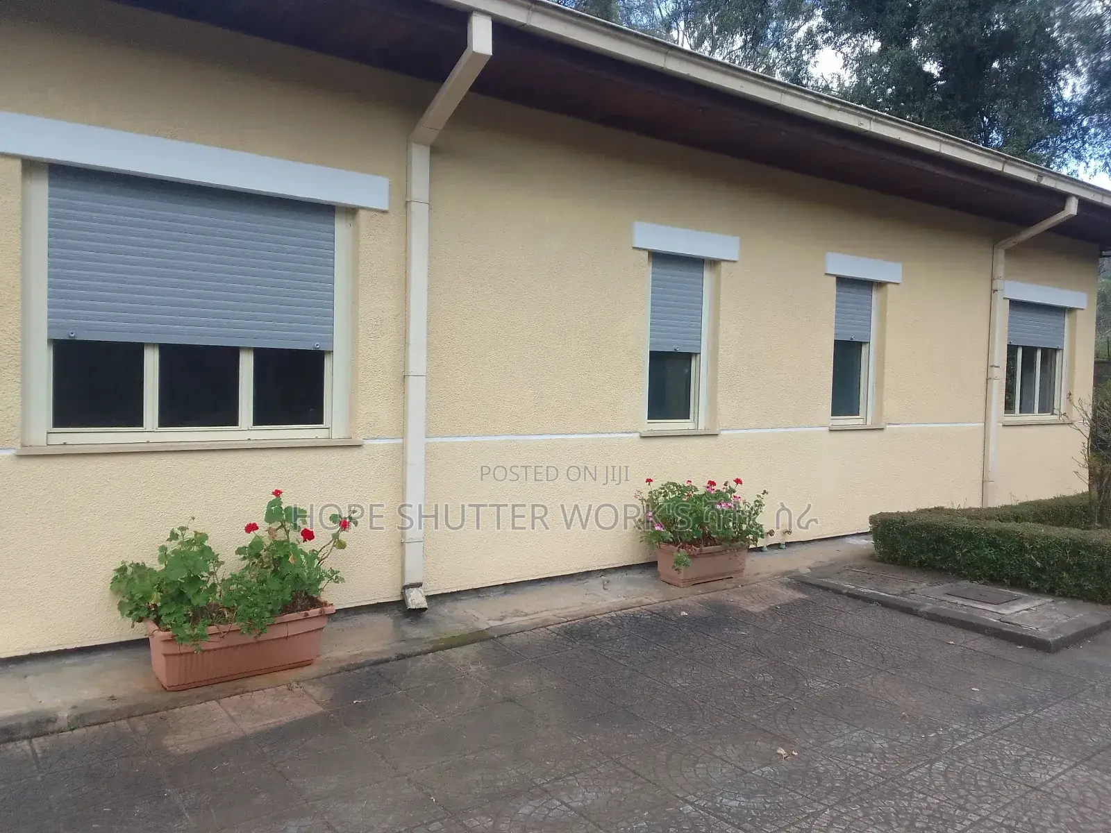 Plastic Shutter