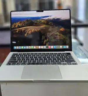 New Laptop Apple MacBook Pro 2023 M3 14-Inch 8GB Apple M3 SSD 512GB