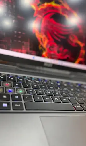 New Laptop MSI Vector GP68 HX 13V 16GB Intel Core I9 SSD 1T