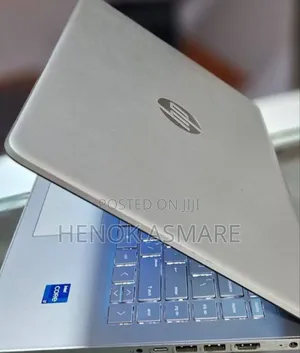 New Laptop HP Stream Notebook 8GB Intel Core I7 SSD 512GB