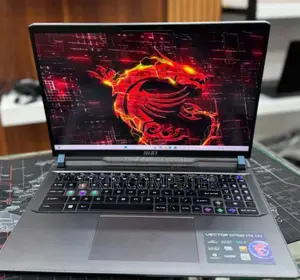 New Laptop MSI Vector GP68 HX 13V 16GB Intel Core I9 SSD 1T