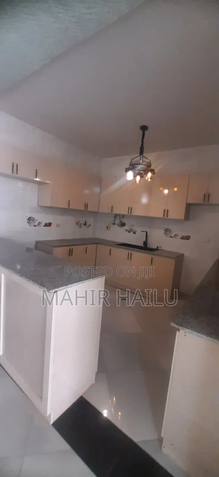 9bdrm House in 02, Yeka for rent