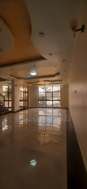 9bdrm House in 02, Yeka for rent