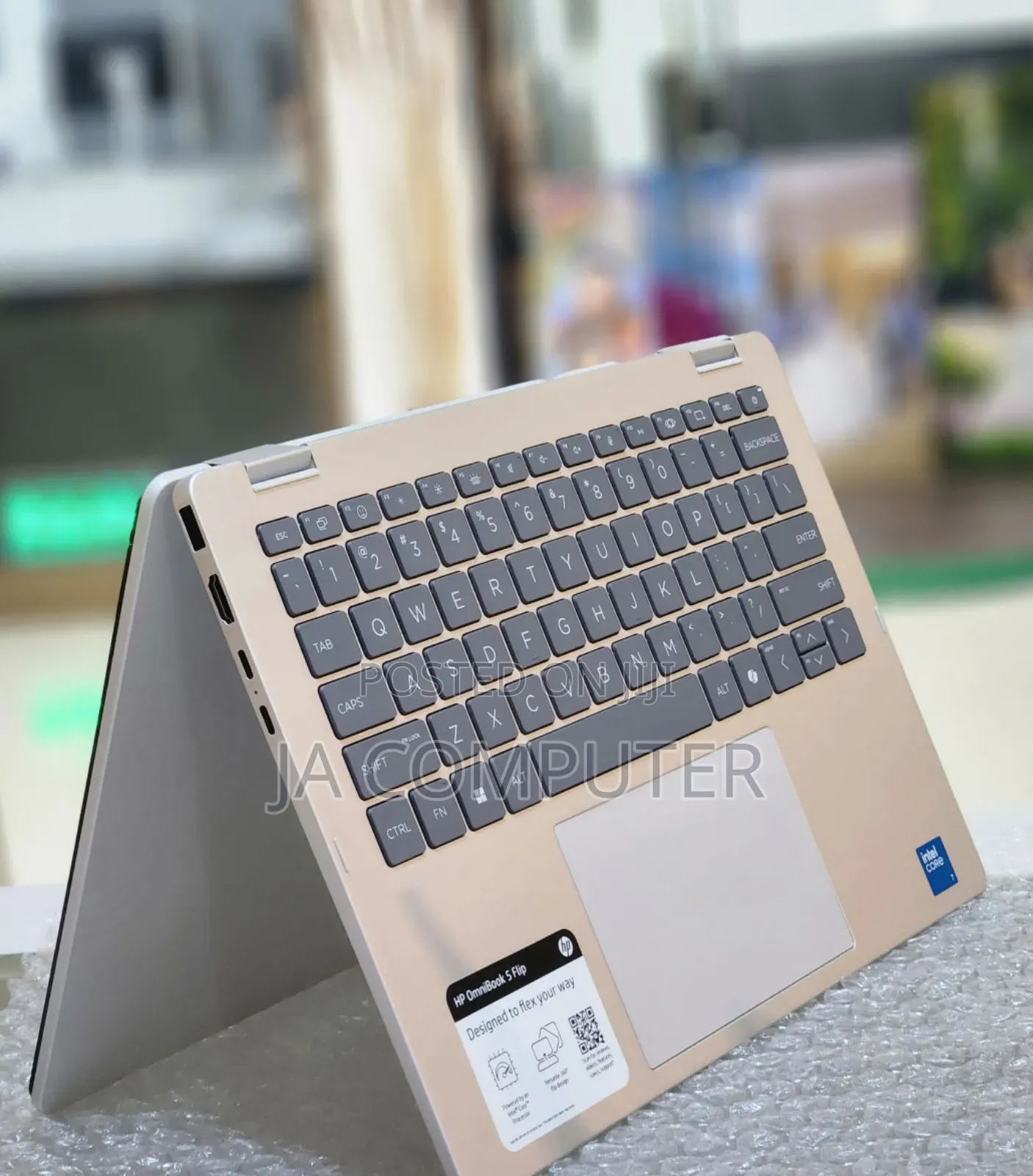 New Laptop HP OmniBook 5 14" 16GB Intel Core 7 SSD 1T