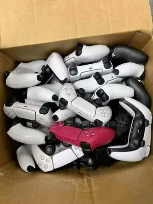 Photo - Playstation 5 Controller  
