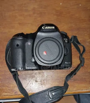Photo - Cannon 5d Mark Iii Body