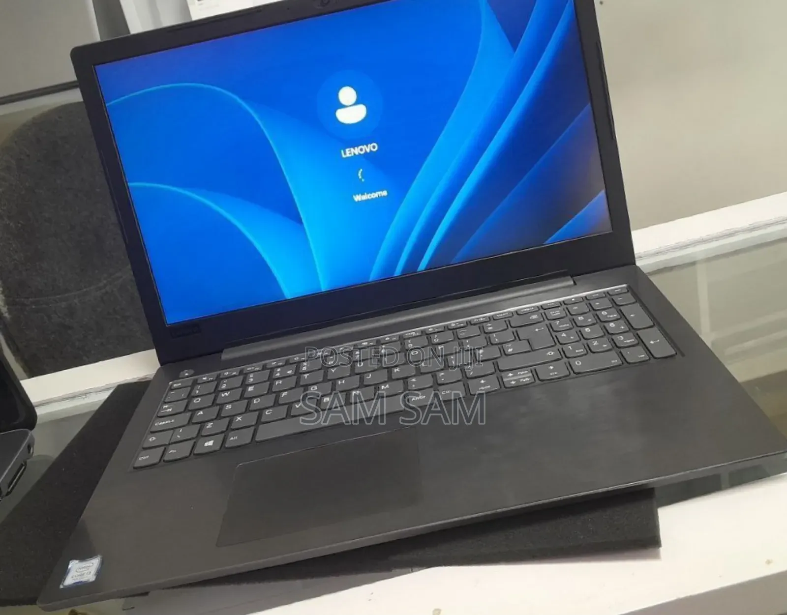 New Laptop Lenovo IdeaPad 1 4GB Intel Core I3 SSD 256GB