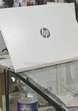 New Laptop HP Pavilion 15 8GB Intel Core I5 HDD+SSD 640GB