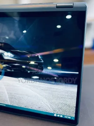 Photo - New Laptop Lenovo 8GB AMD Ryzen 5 SSD 512GB