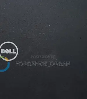 New Laptop Dell Vostro 15 3000 4GB Intel Core i3 HDD 1T
