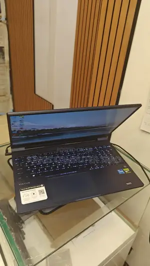 New Laptop HP Victus 15 16GB Intel Core I5 SSD 512GB