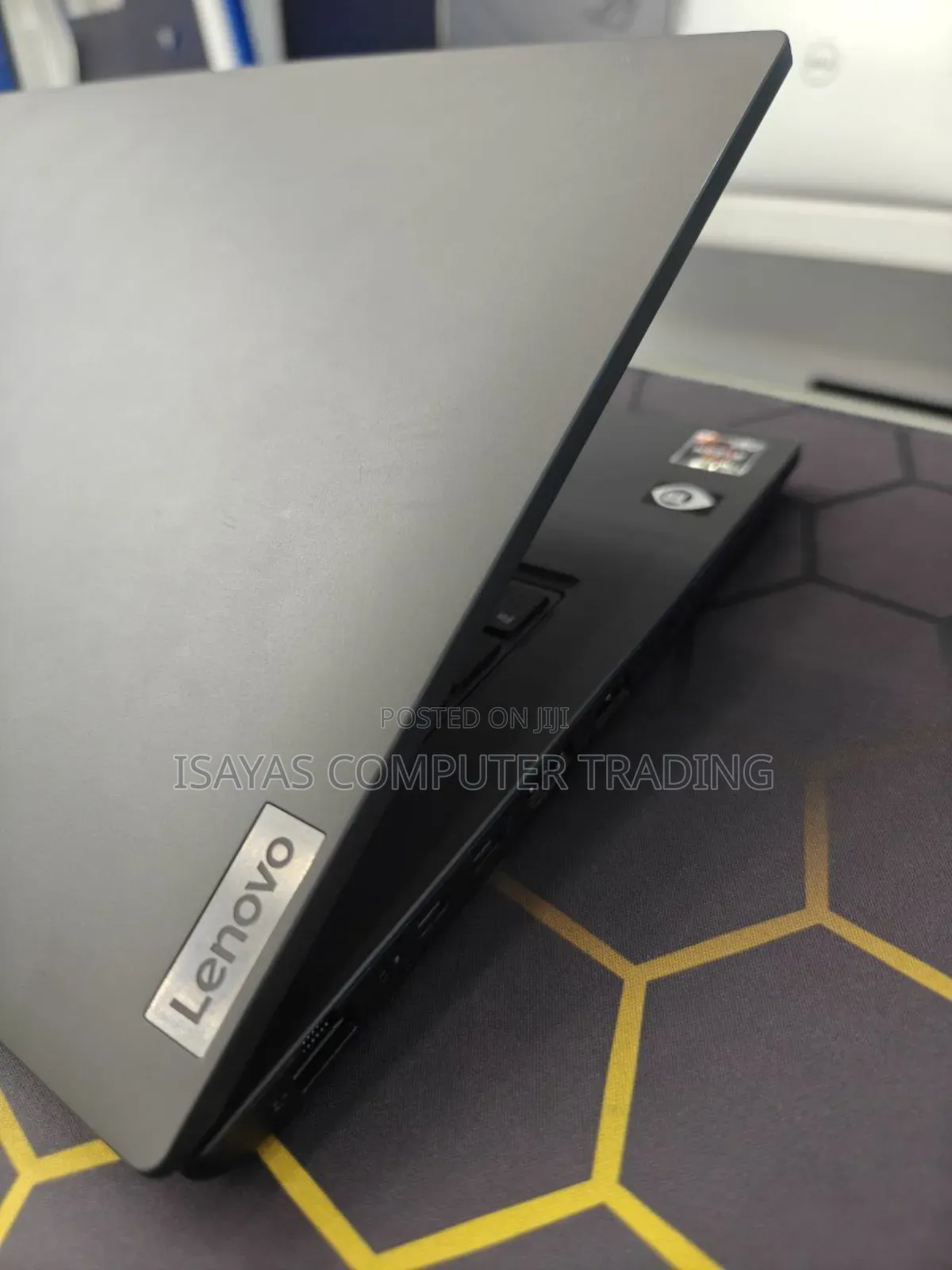 New Laptop Lenovo ThinkPad X1 Carbon 16GB AMD Ryzen 5 SSD 512GB