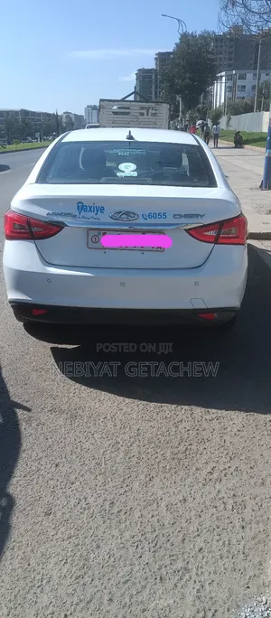 Chery Arrizo 5 2023 White