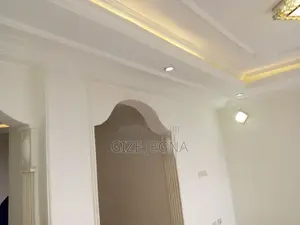 2bdrm Apartment in 40-60 Apartment, Lideta for sale