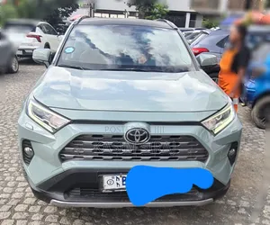 Photo - Toyota RAV4 Adventure AWD 2020 Blue
