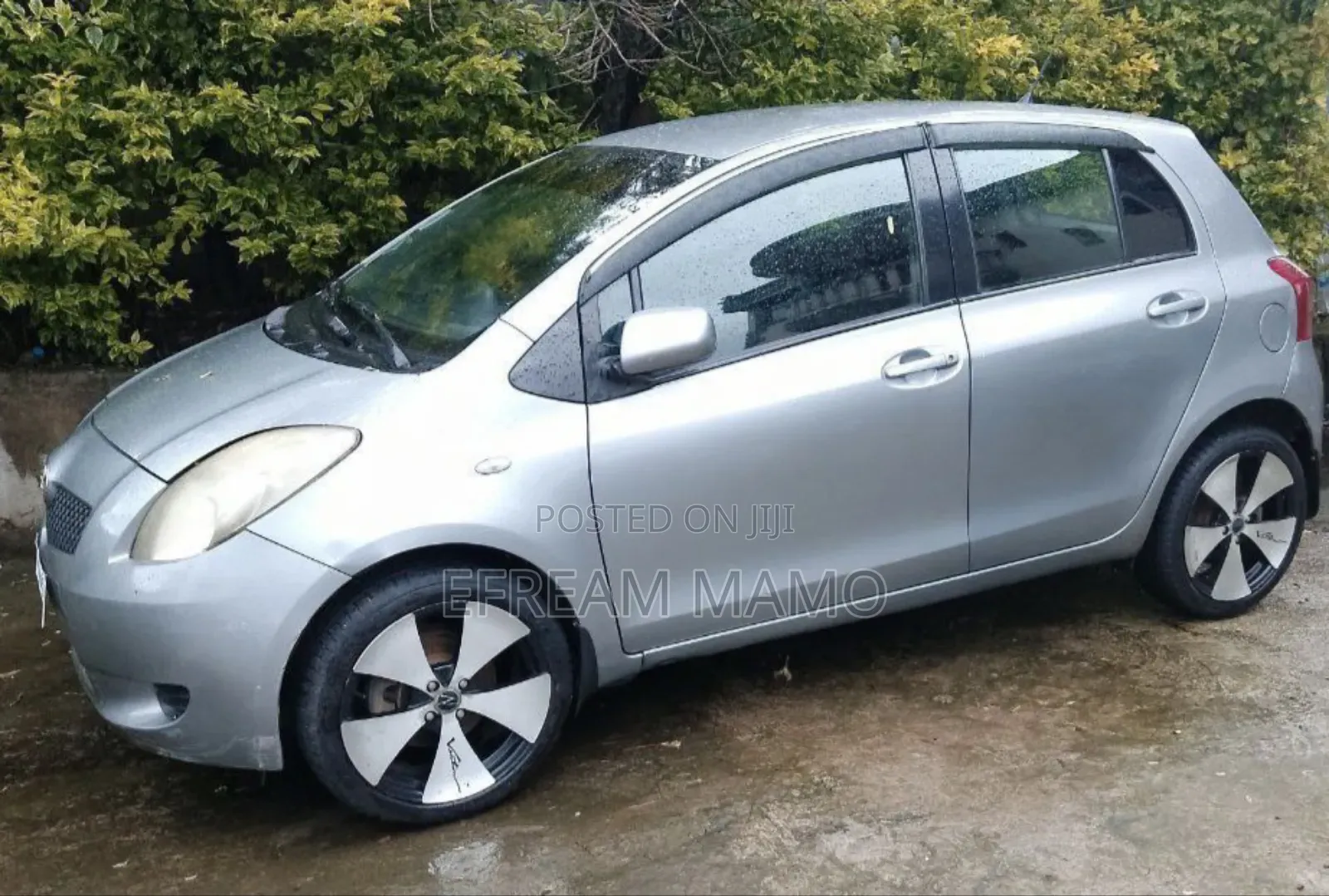 Toyota Yaris 2008 Gray