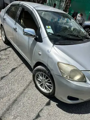 Toyota Yaris 2006 Silver