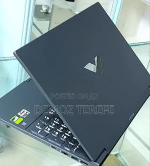 New Laptop HP Victus 15 8GB AMD Ryzen 5 SSD 512GB