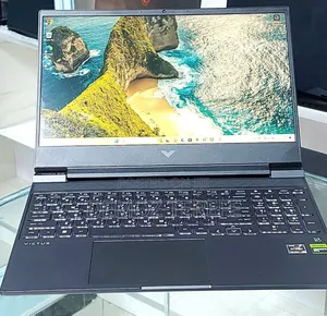 New Laptop HP Victus 15 8GB AMD Ryzen 5 SSD 512GB