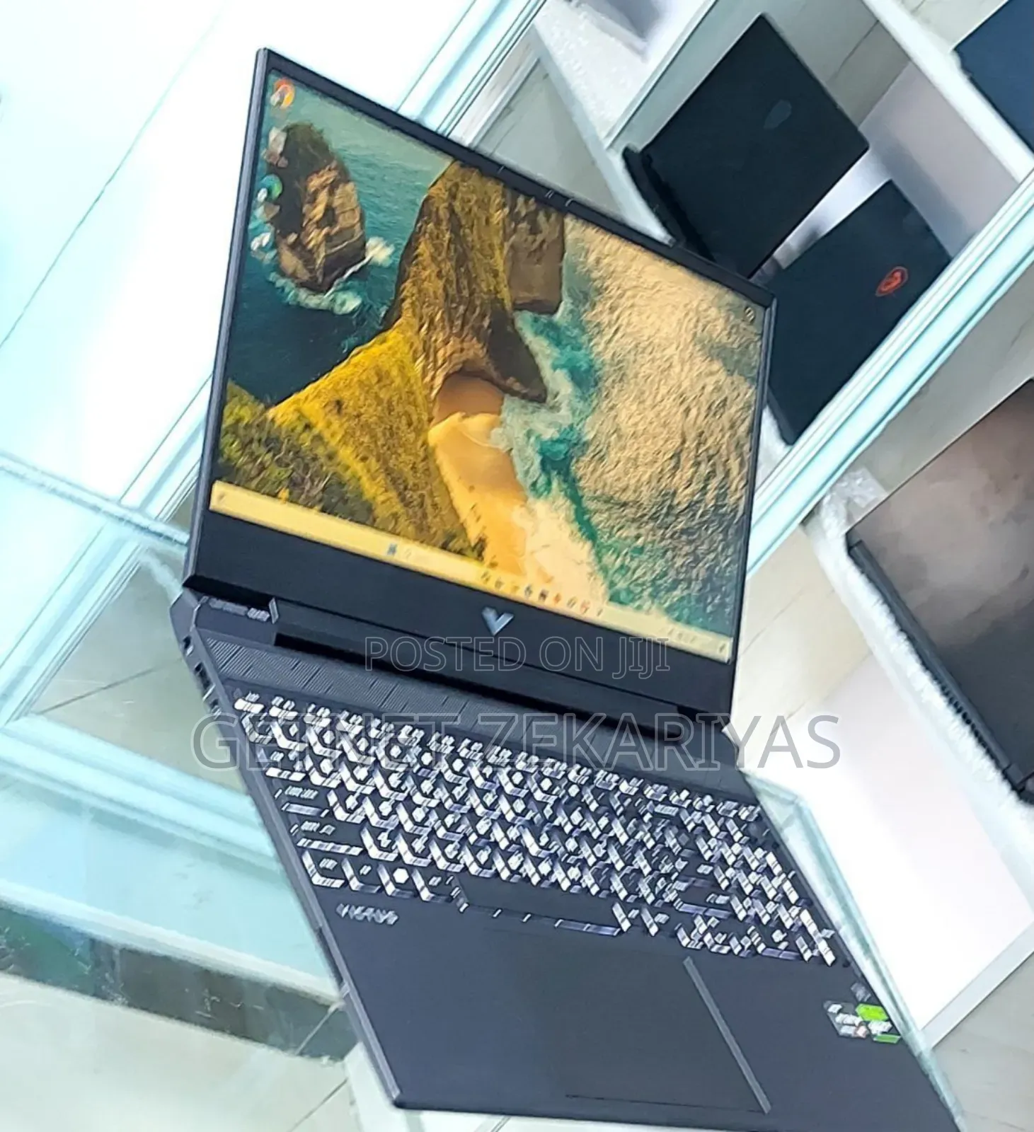 New Laptop HP Victus 15 8GB AMD Ryzen 5 SSD 512GB
