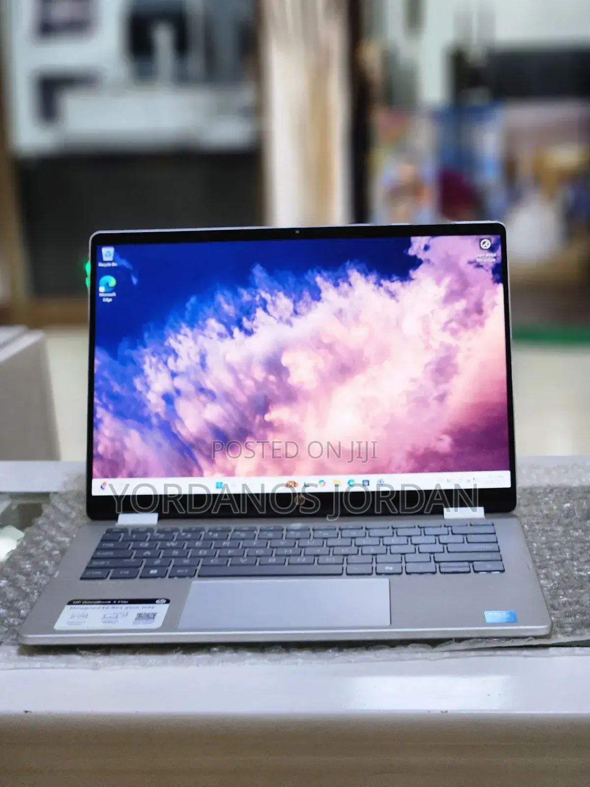 New Laptop HP OmniBook 5 Flip 16GB Intel Core I7 SSD 1T