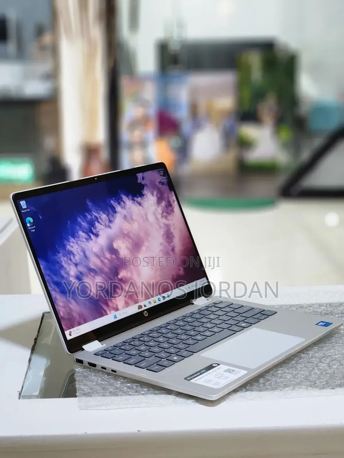 New Laptop HP OmniBook 5 Flip 16GB Intel Core I7 SSD 1T