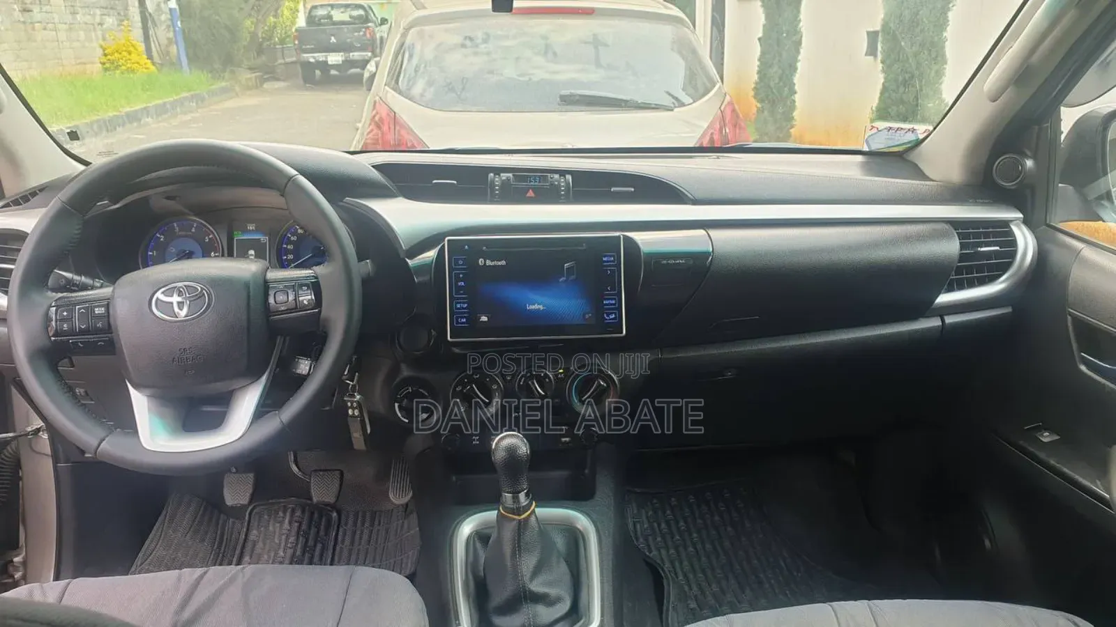 Toyota Hilux 2013 Silver