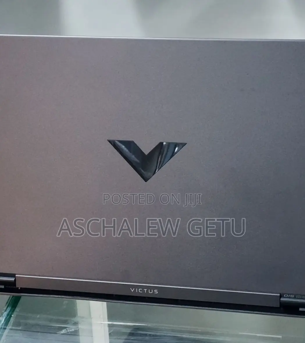 New Laptop HP Victus 15 8GB AMD Ryzen 5 SSD 512GB