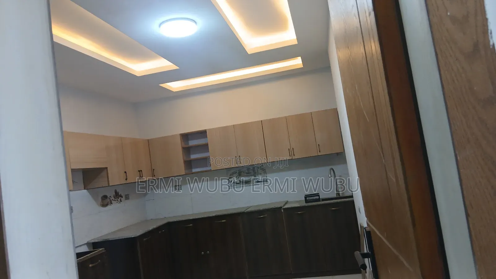 Furnished 3bdrm House in ሐይሌ ጋርመንት አካባቢ, Nifas Silk-Lafto for sale