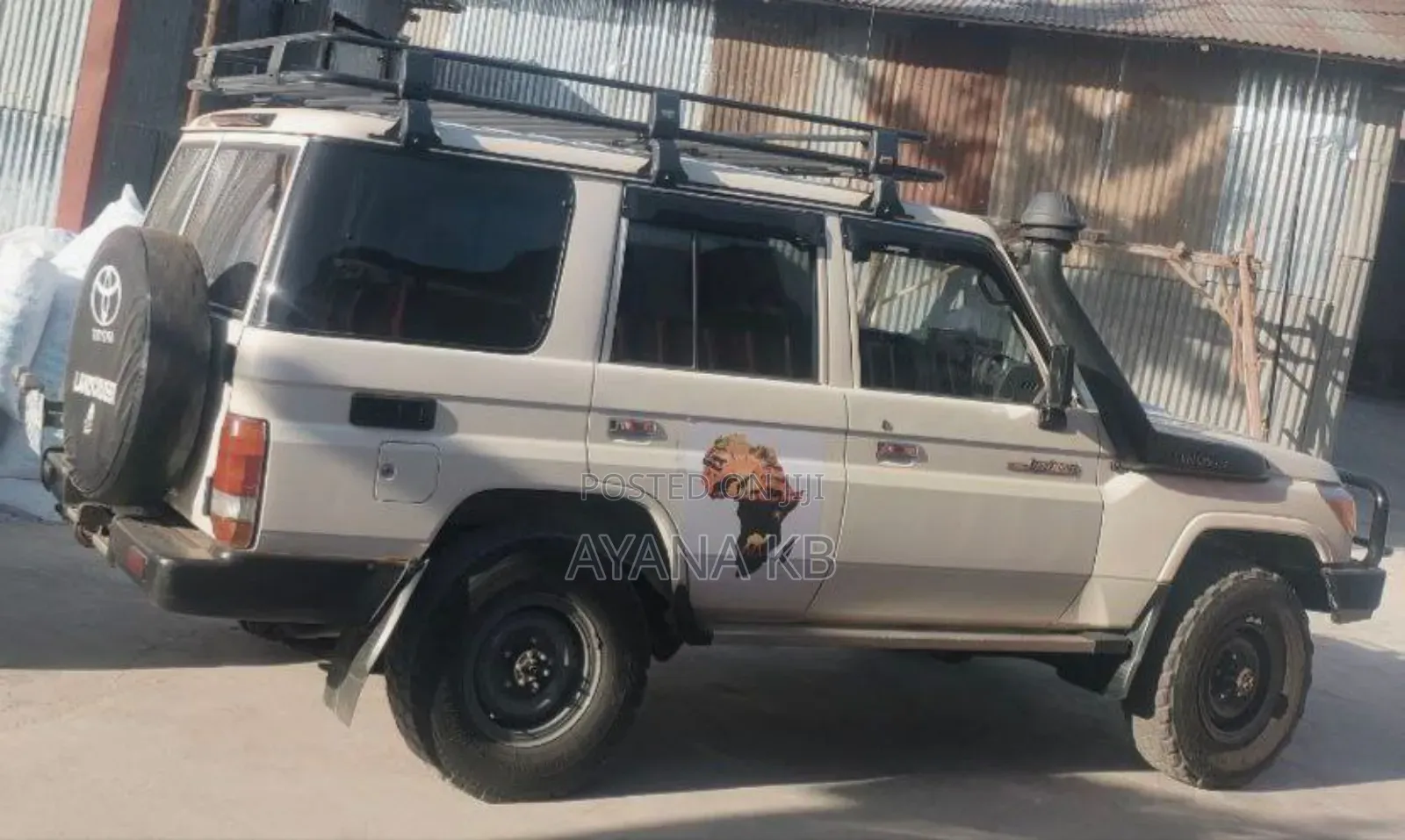 Toyota Land Cruiser 2018 White