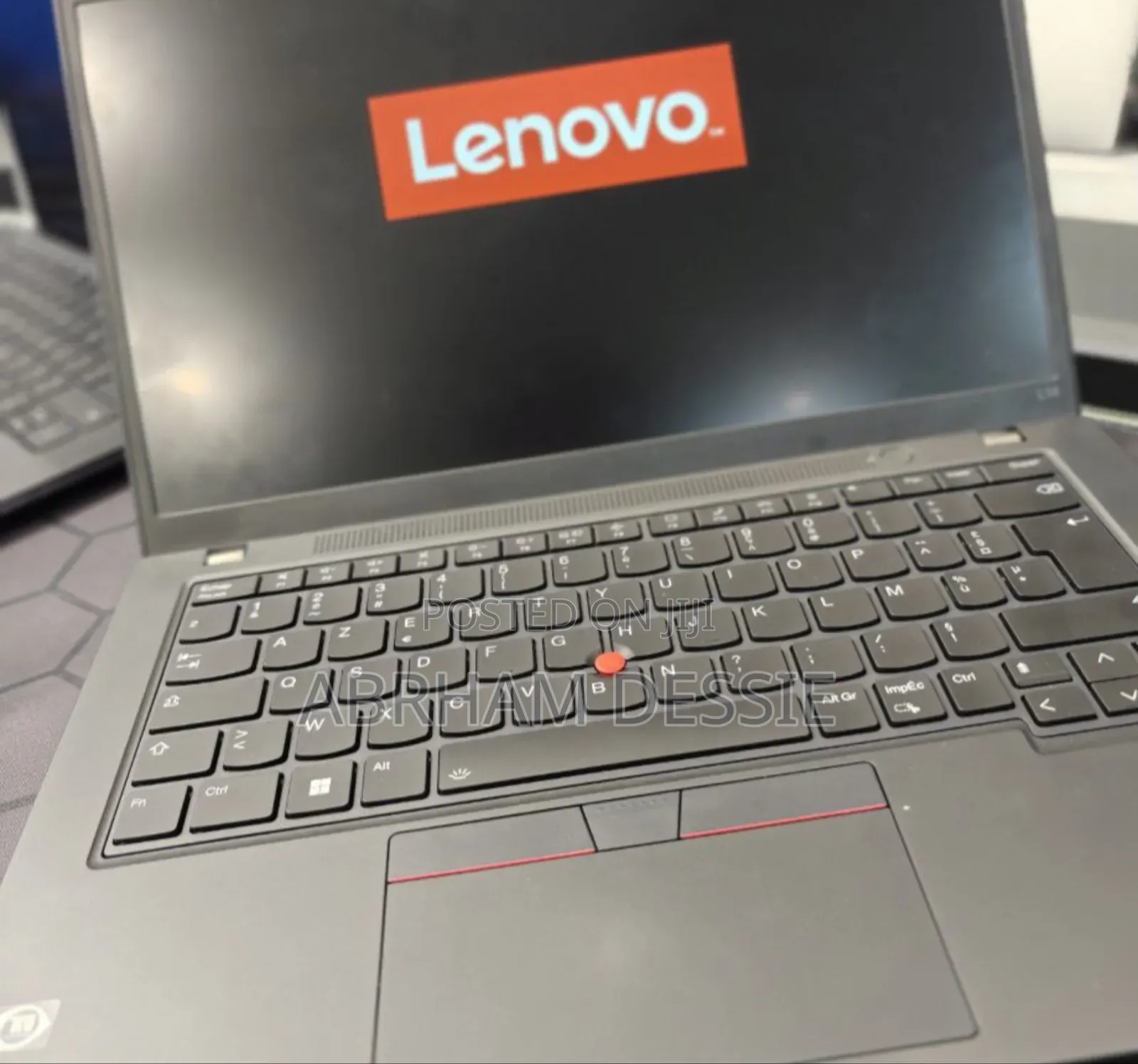 New Laptop Lenovo 16GB AMD Ryzen 5 SSD 512GB