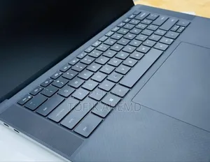 New Laptop Dell Inspiron 15 16GB Intel Core I9 SSD 1T