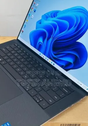 New Laptop Dell Inspiron 15 16GB Intel Core I9 SSD 1T