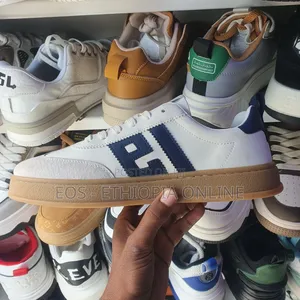 Stylish White Casual Sneakers [On Hand]