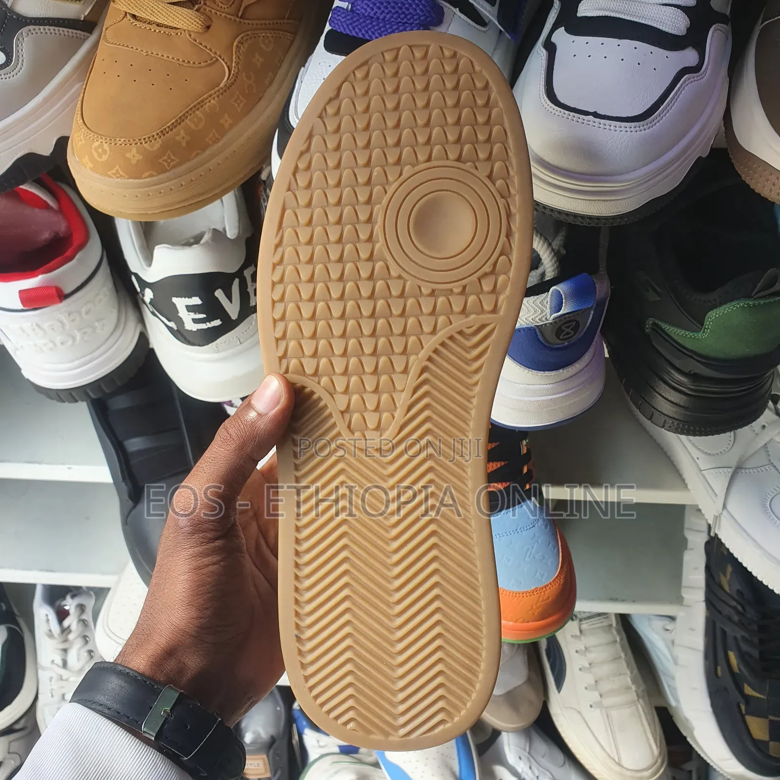 Stylish White Casual Sneakers [On Hand]