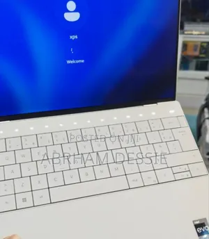 Photo - New Laptop Dell XPS 15 32GB Intel Core I7 SSD 1T
