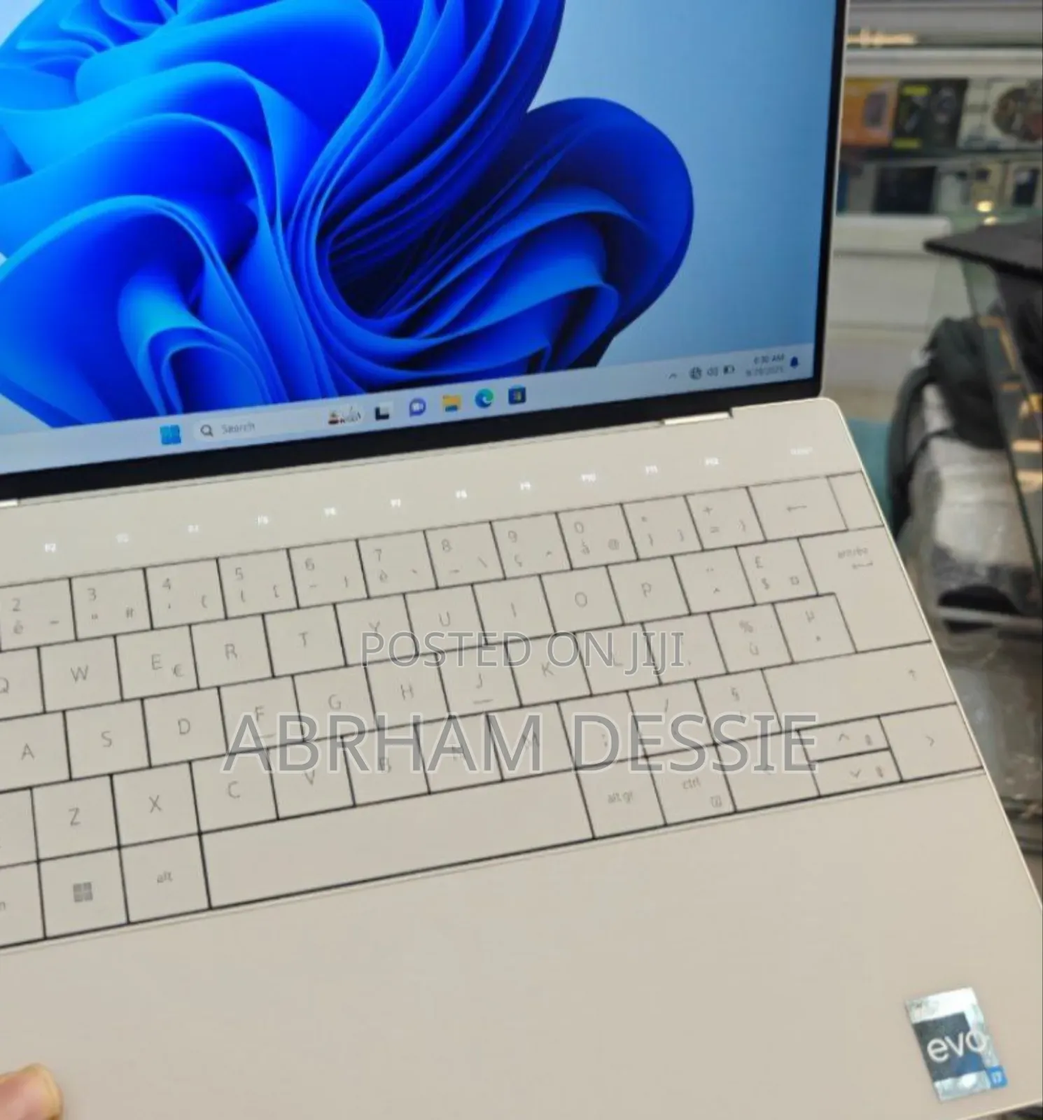 New Laptop Dell XPS 15 32GB Intel Core I7 SSD 1T