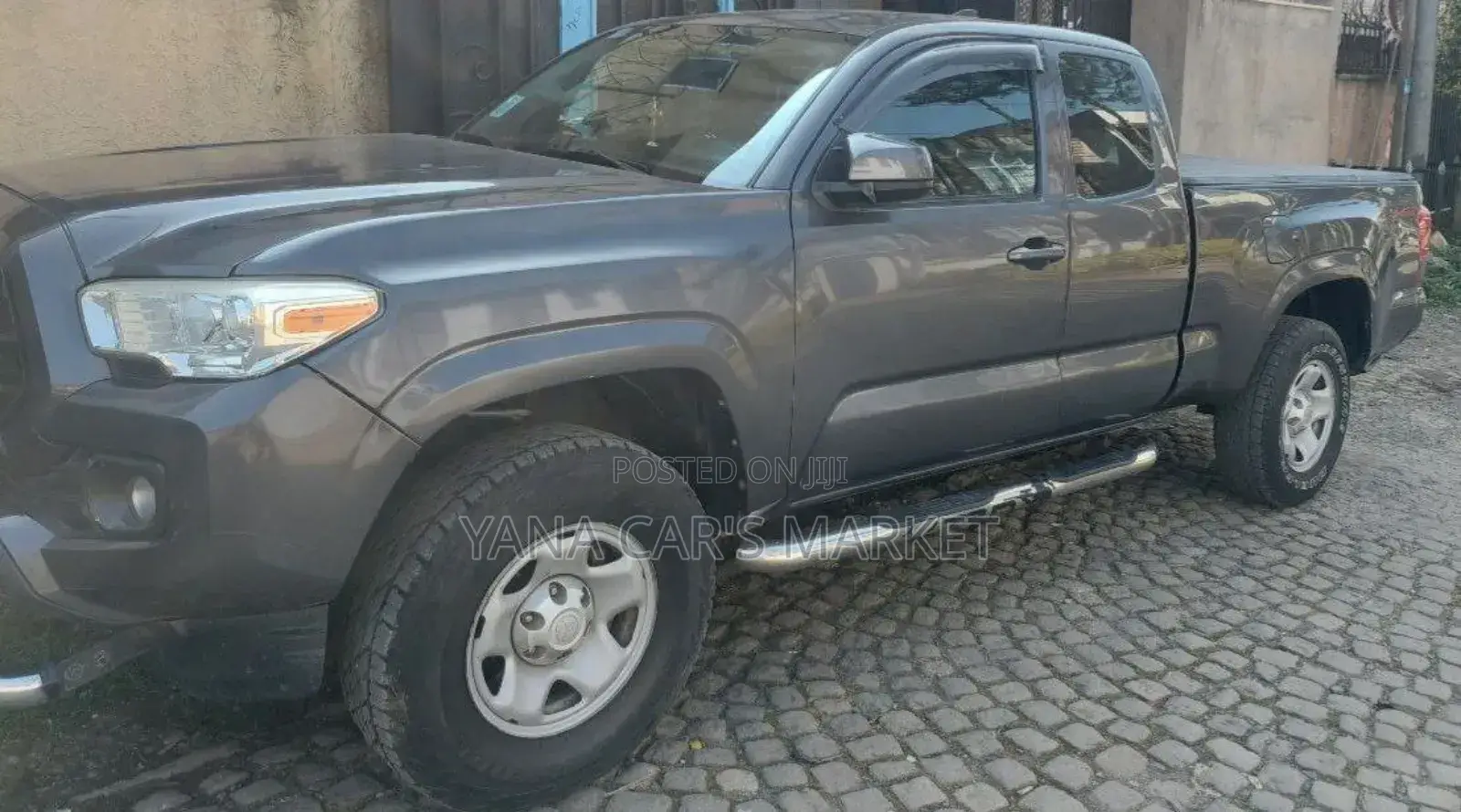 Toyota Tacoma 4dr Double Cab 2016 Gray