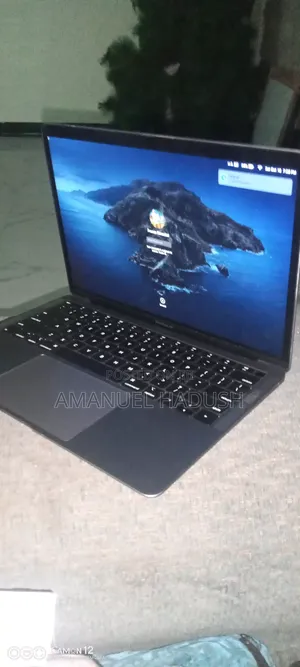 Photo - Laptop Apple MacBook Air 2019 8GB Intel Core I5 SSD 128GB