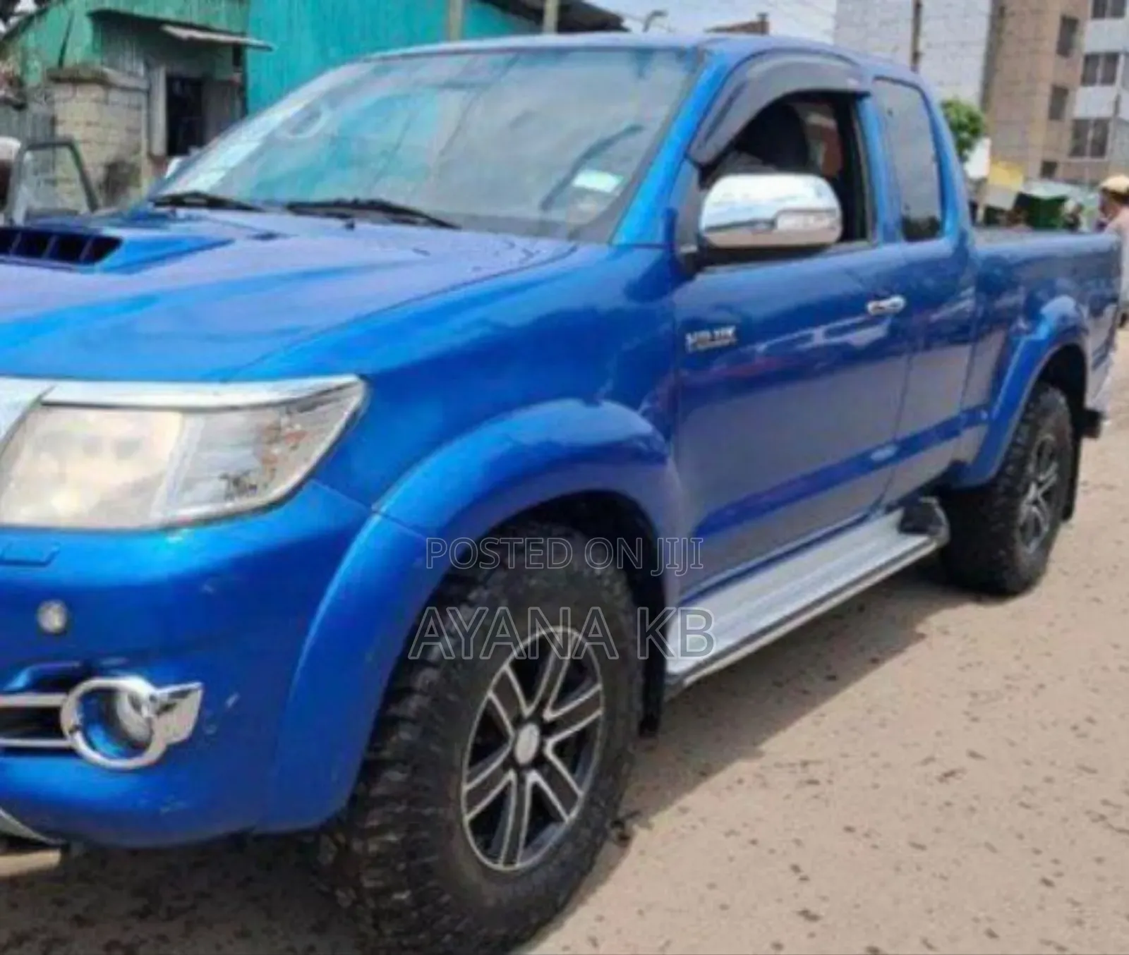 Toyota Hilux 2015 Blue