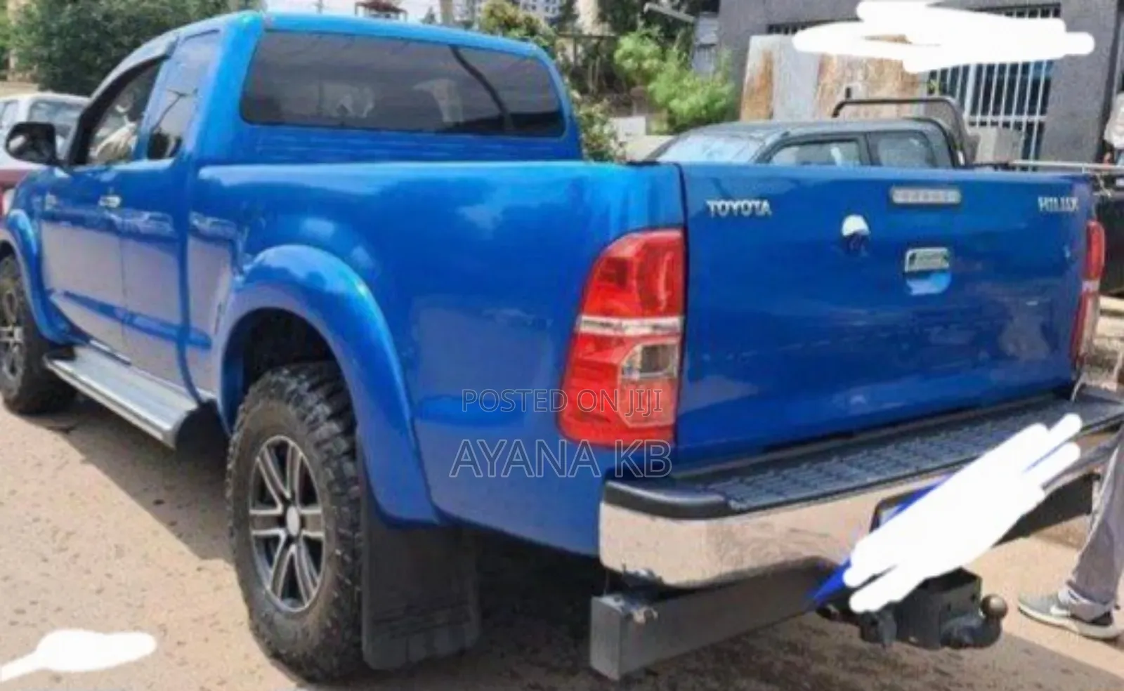 Toyota Hilux 2015 Blue