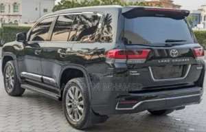 New Toyota Land Cruiser 2025 Black
