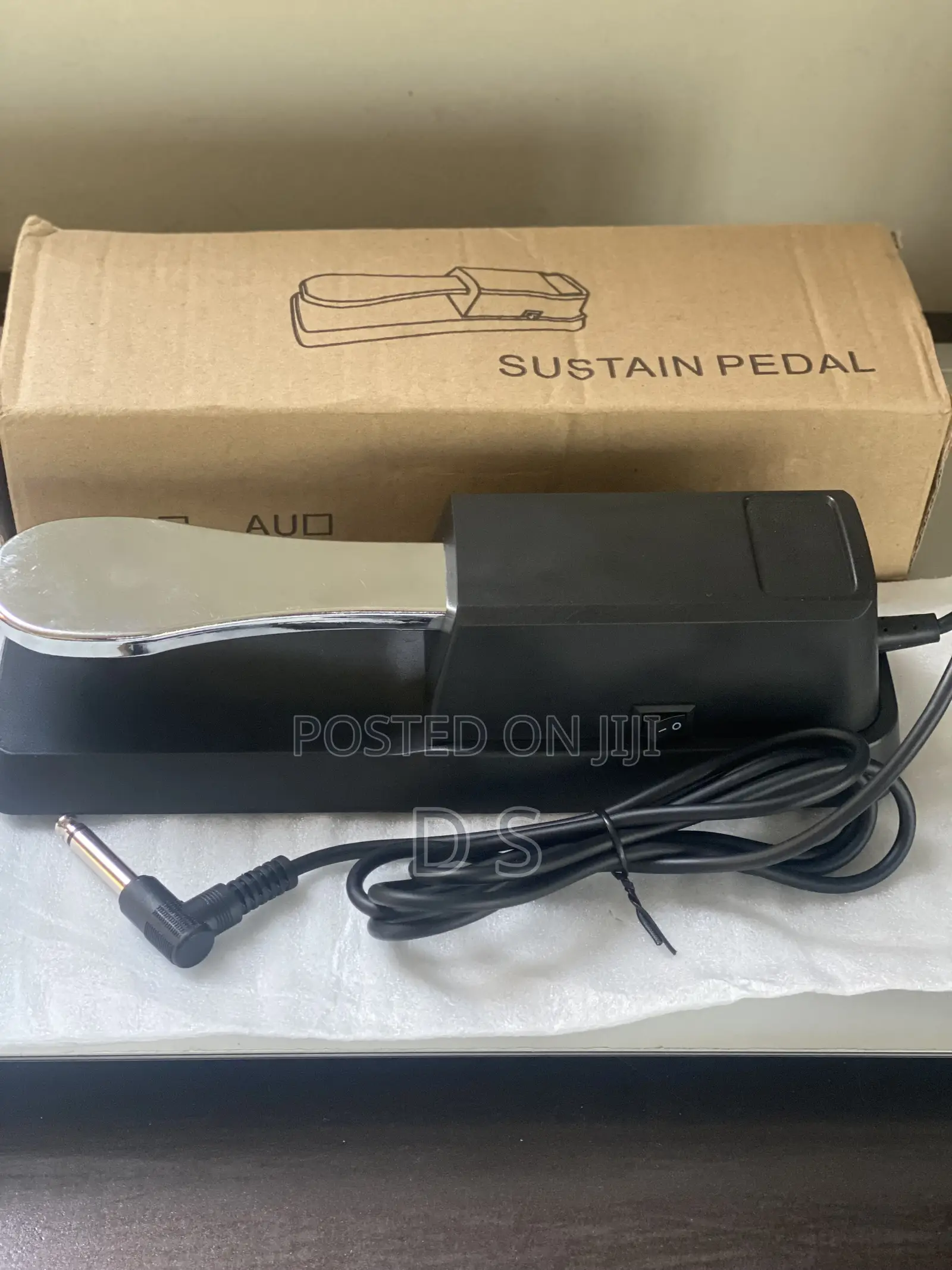 Sustain Pedal