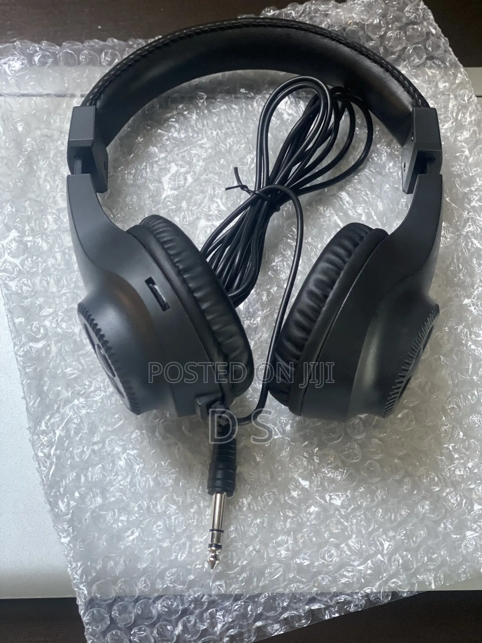 Studio Headphone