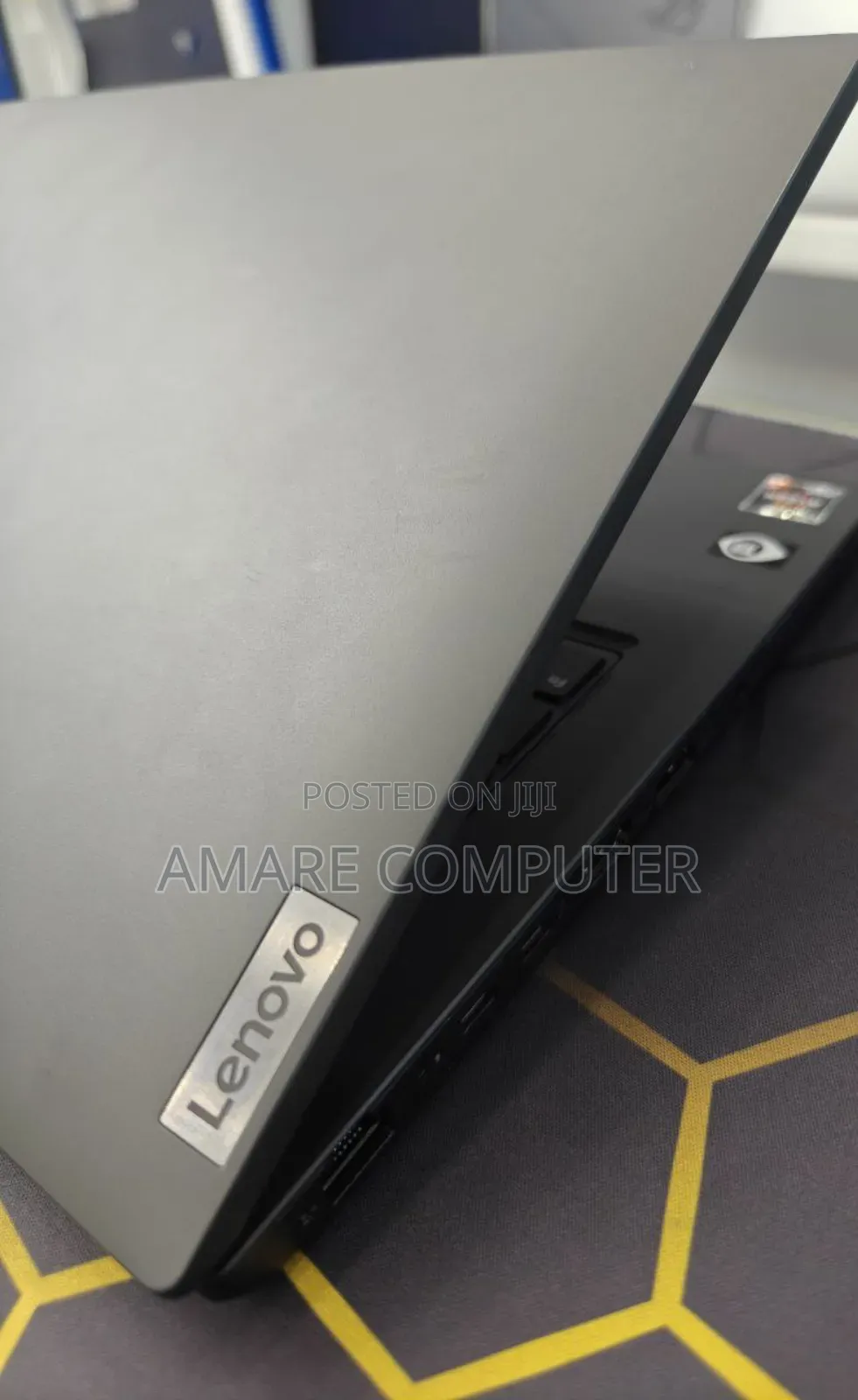 New Laptop Lenovo 16GB AMD Ryzen 5 SSD 512GB