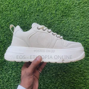 Photo - New White Platform Chunky Sole Unisex Sneakers [On Hand]